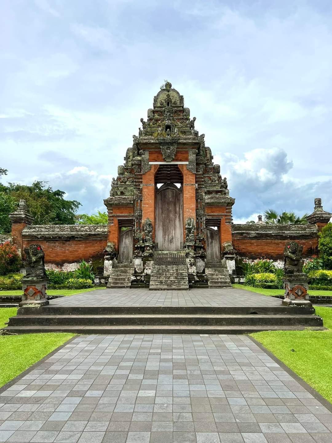 Bedugul Tanah Lot Tour