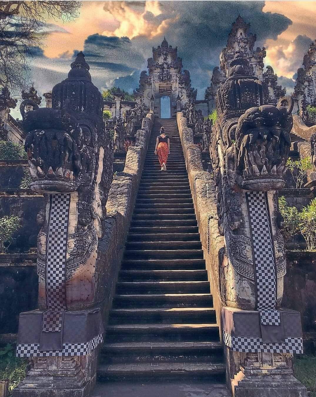 Lempuyang East Bali Tour